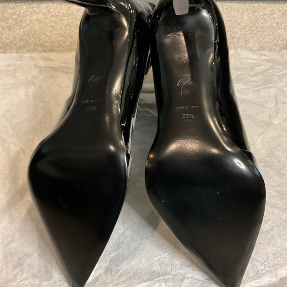 Giuseppe Zanotti Raquel Black Patent Leather Boots, Gold Trim Size 38.5 (US 8.5) - Picture 11 of 16